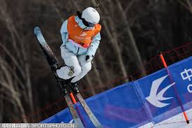 圣马梅斯球 圣马梅斯球